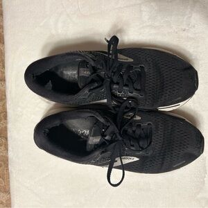 Brooks Ghost Women’s Black Running Shoes